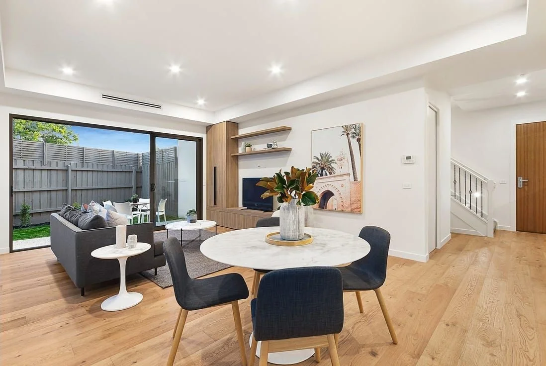 Hampton East - 11 Stonehaven Crescent, Hampton East, VIC 3188 - Townly - 8.jpg