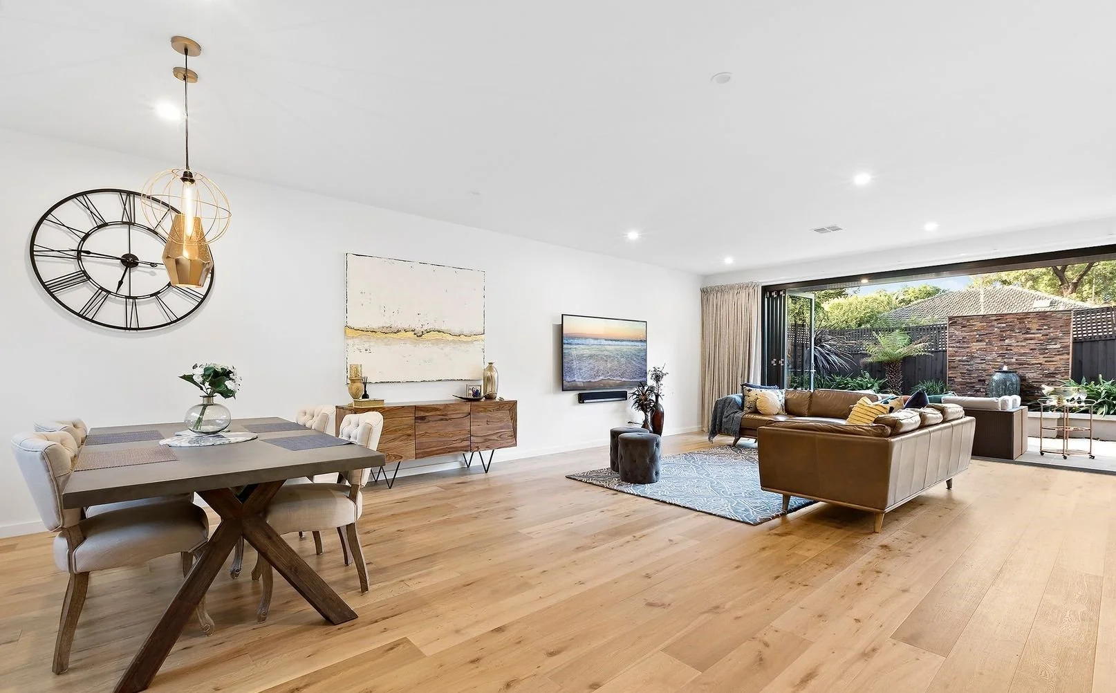 Canterbury - The Faversham - 27 Faversham Road, Canterbury, VIC 3126 - Townly - 9.jpg