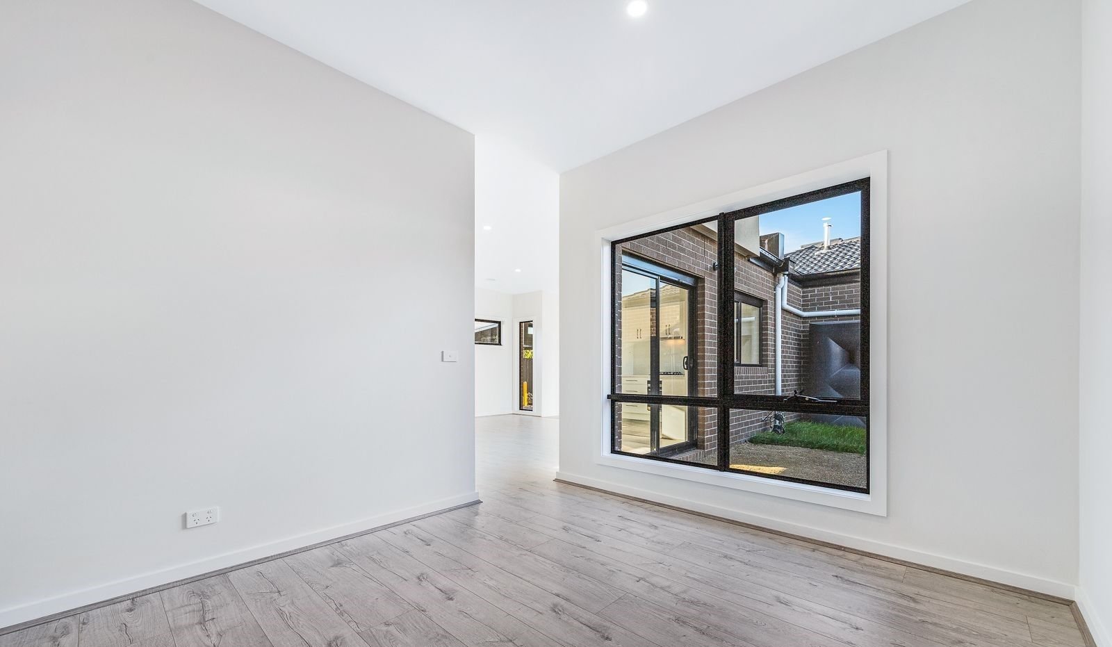 Springvale - 49 Stephenson Street, Springvale, VIC 3171 - Townly - 16.jpg