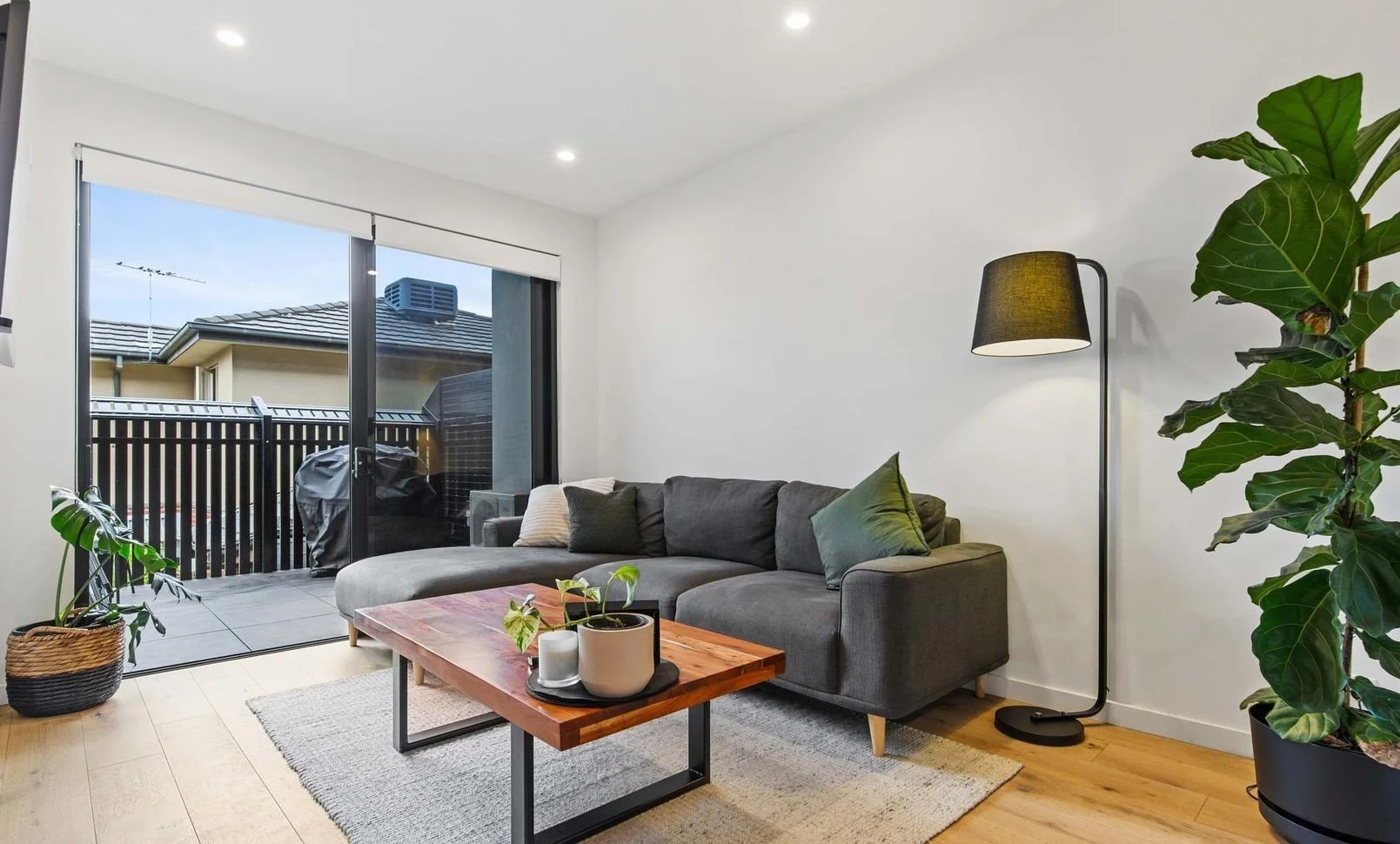 Bentleigh - Olson - 37-39 Nicholson Street, Bentleigh, VIC 3204 - Townly - 10.jpg