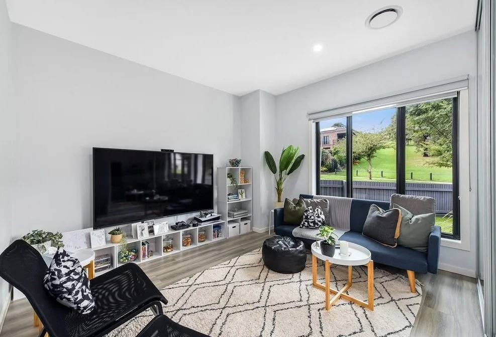 Berwick - 19 Melville Park Drive, Berwick, VIC 3806 - Townly - 11.jpg