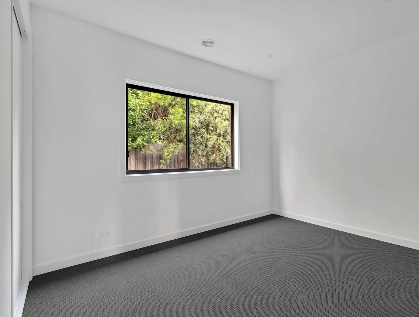 Berwick - 2 Allan Street, Berwick, VIC 3806 - Townly - 4.jpg