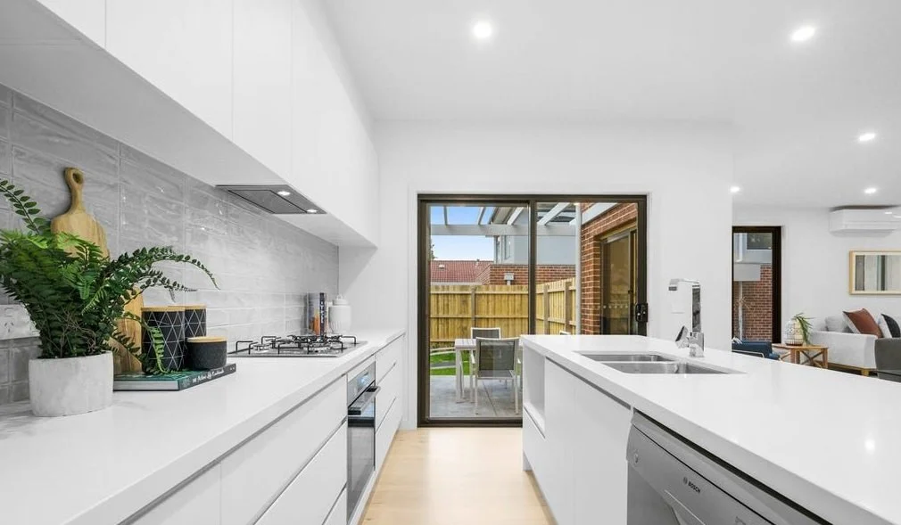 Mitcham - 14 Wooddale Grove, Mitcham, VIC 3132 - Townly - 8.jpg