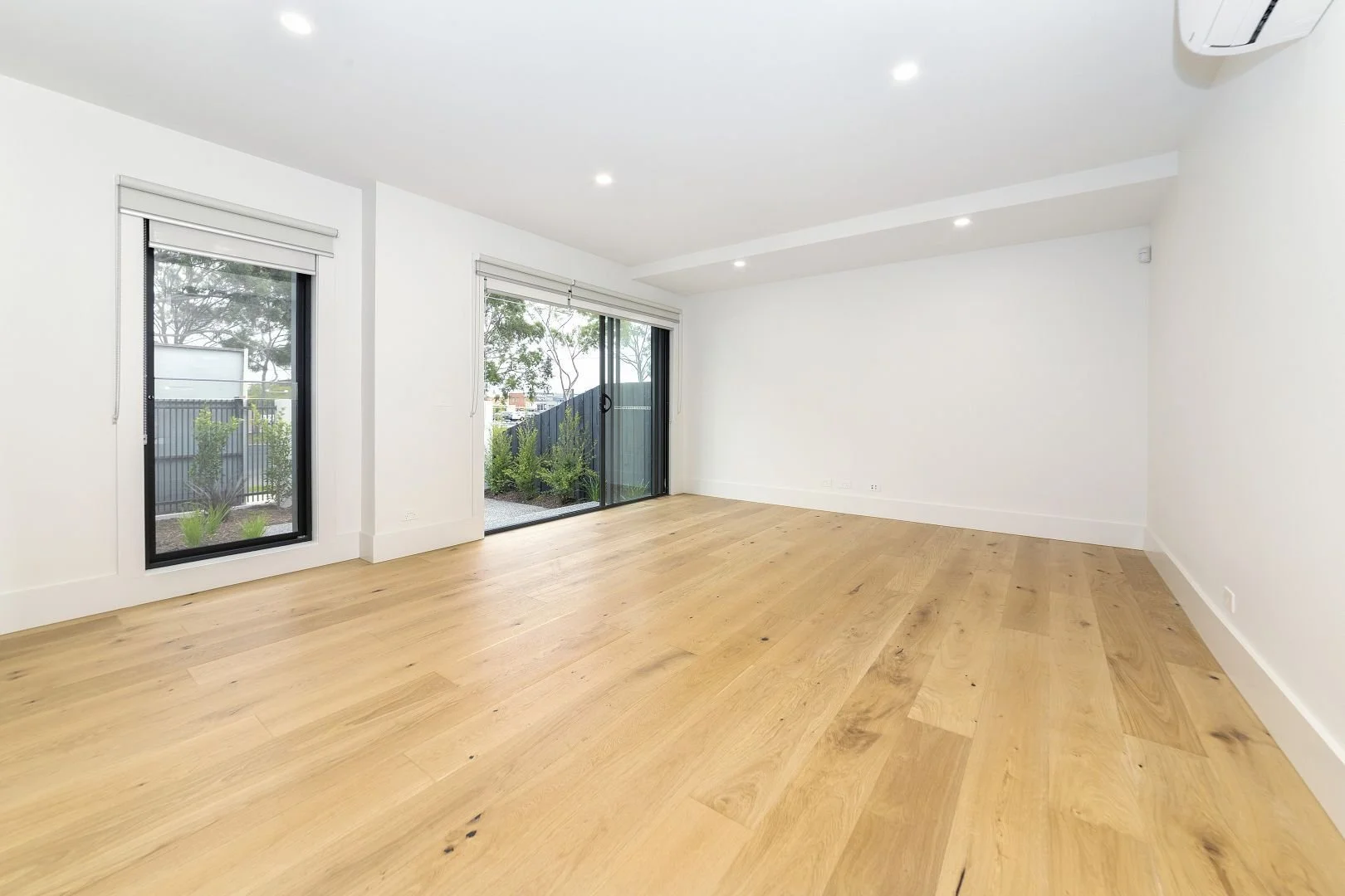Bentleigh East - 140 East Boundary Road, Bentleigh East, VIC 3165 - Townly - 5.jpg
