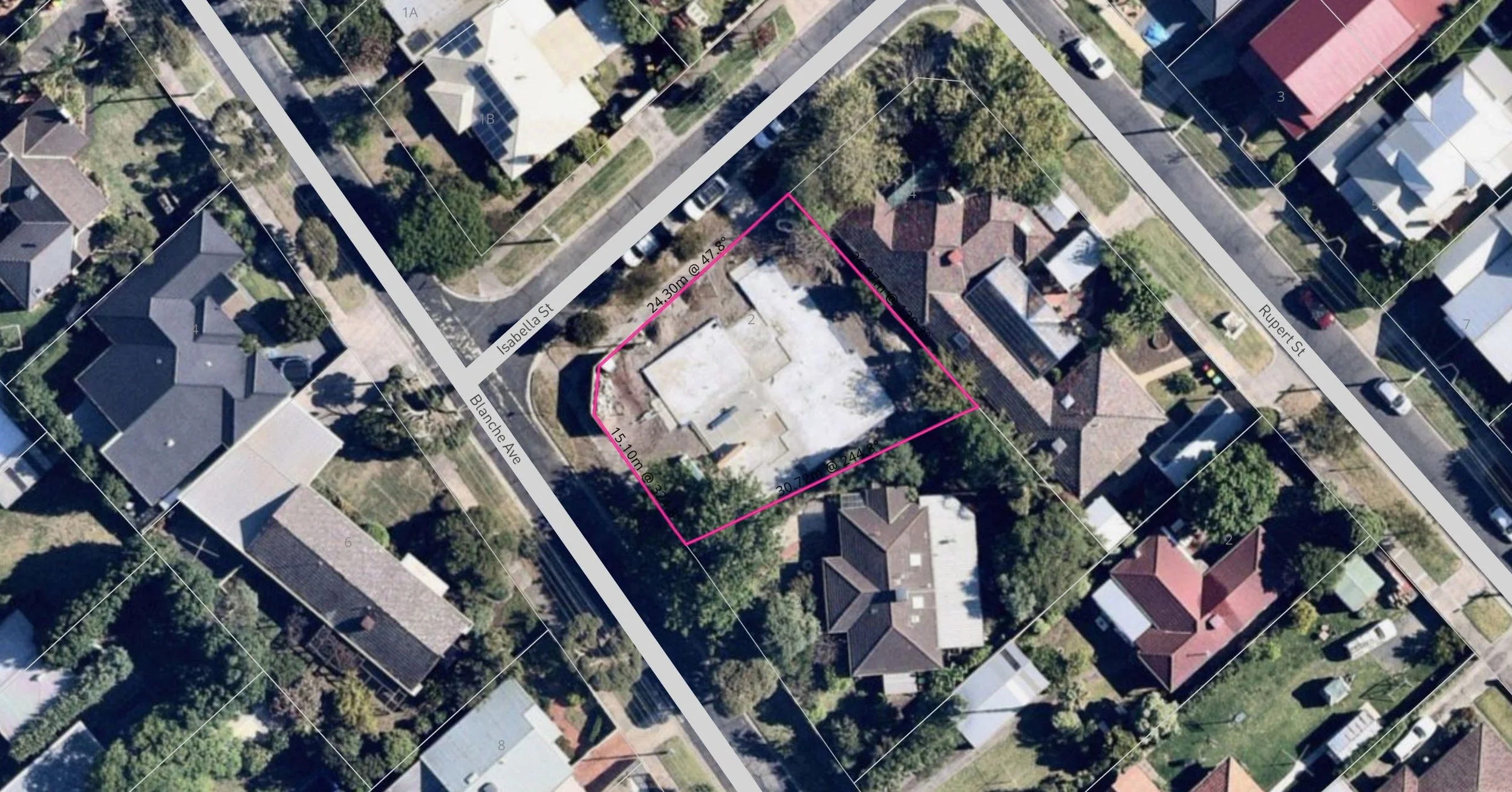 Parkdale - 2 Isabella Street, Parkdale, VIC 3195 - Townly - 1.jpg