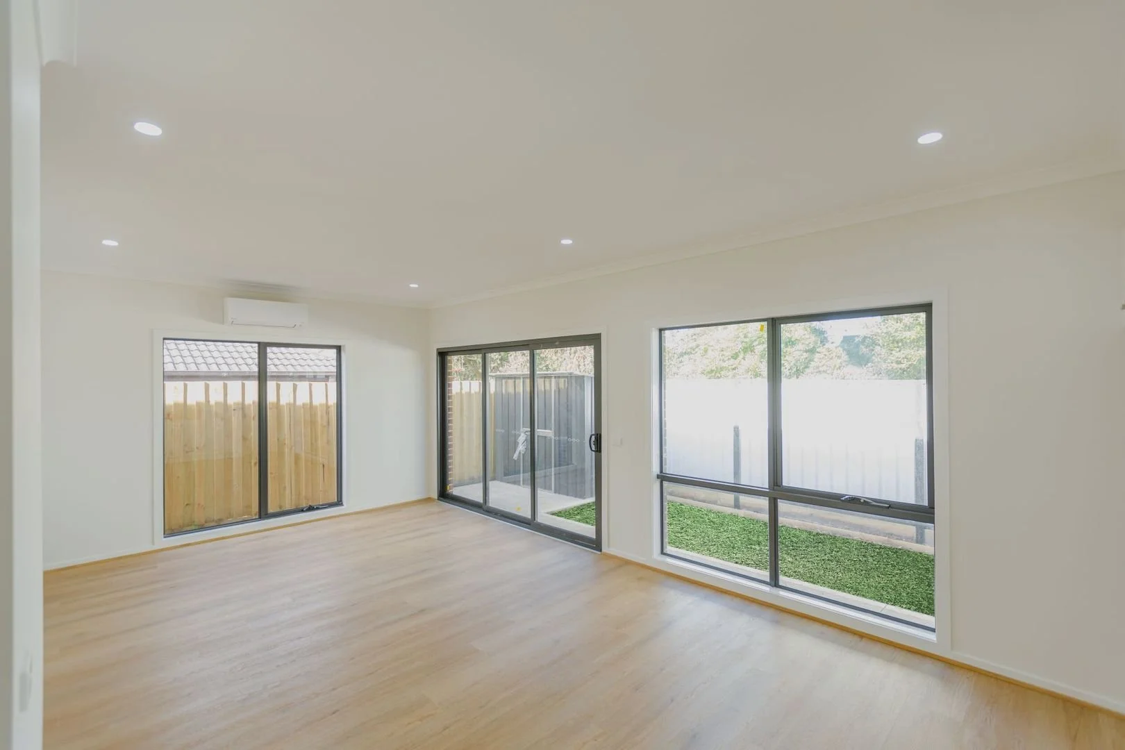 Cranbourne - 73 Clarendon Street, Cranbourne, VIC 3977 - Townly - 2.jpg