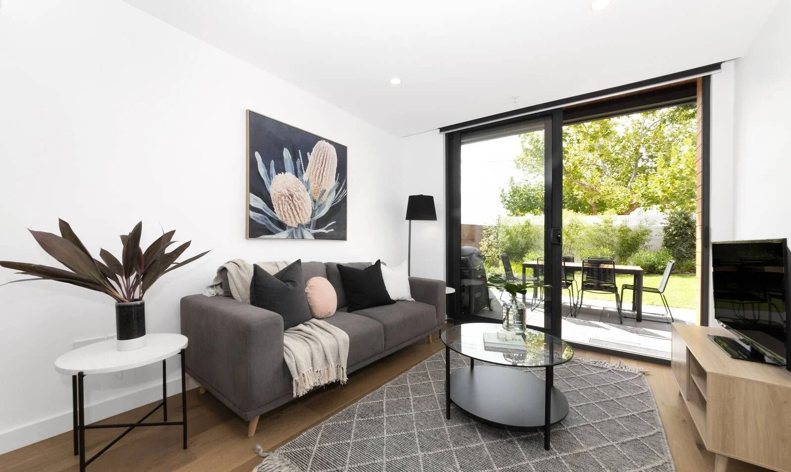 Carnegie - Vivant - 1170 Dandenong Road, Carnegie, VIC 3163 - Townly - 10.jpg