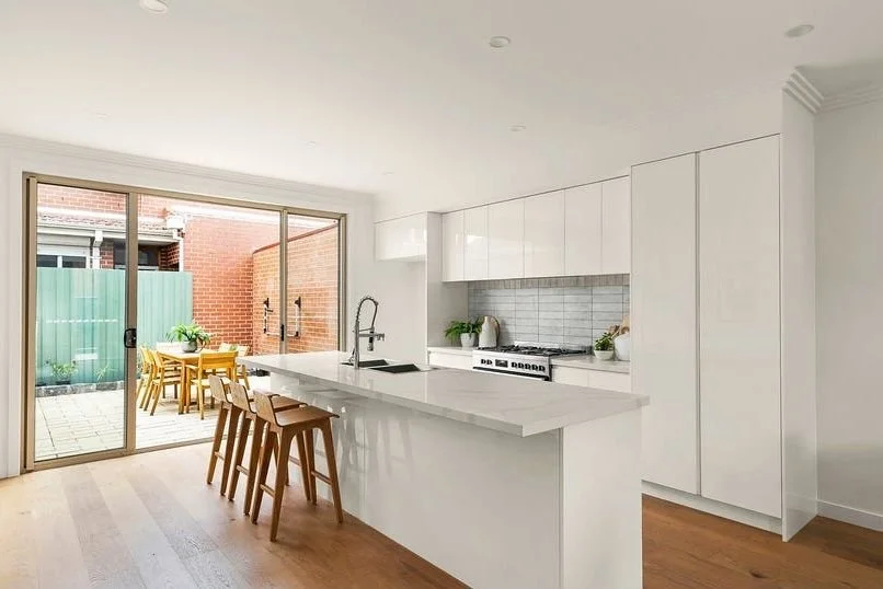 Coburg - 9 Huntington Grove, Coburg, VIC 3058 - Townly - 3.jpg