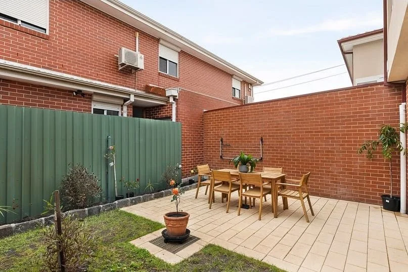 Coburg - 9 Huntington Grove, Coburg, VIC 3058 - Townly - 2.jpg