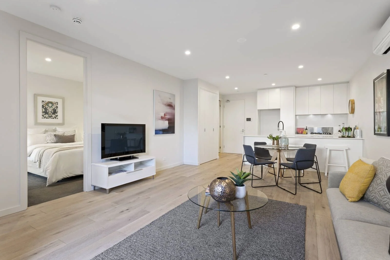 Mckinnon - St Claire - 1-9 Claire Street, Mckinnon, VIC 3204 - Townly - 10.jpg