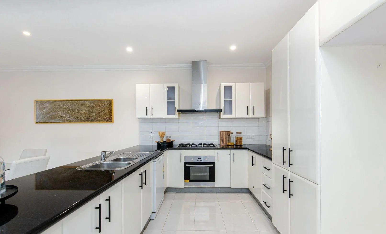 Hampton Park - 66 Hallam Road, Hampton Park, VIC 3976 - Townly - 6.jpg