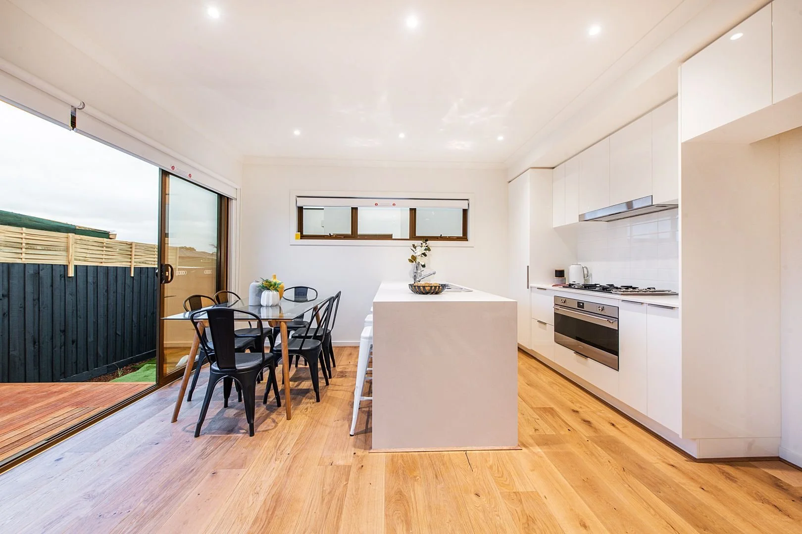 Rowville - 8 Hillview Avenue, Rowville, VIC 3178 - Townly - 20.jpg