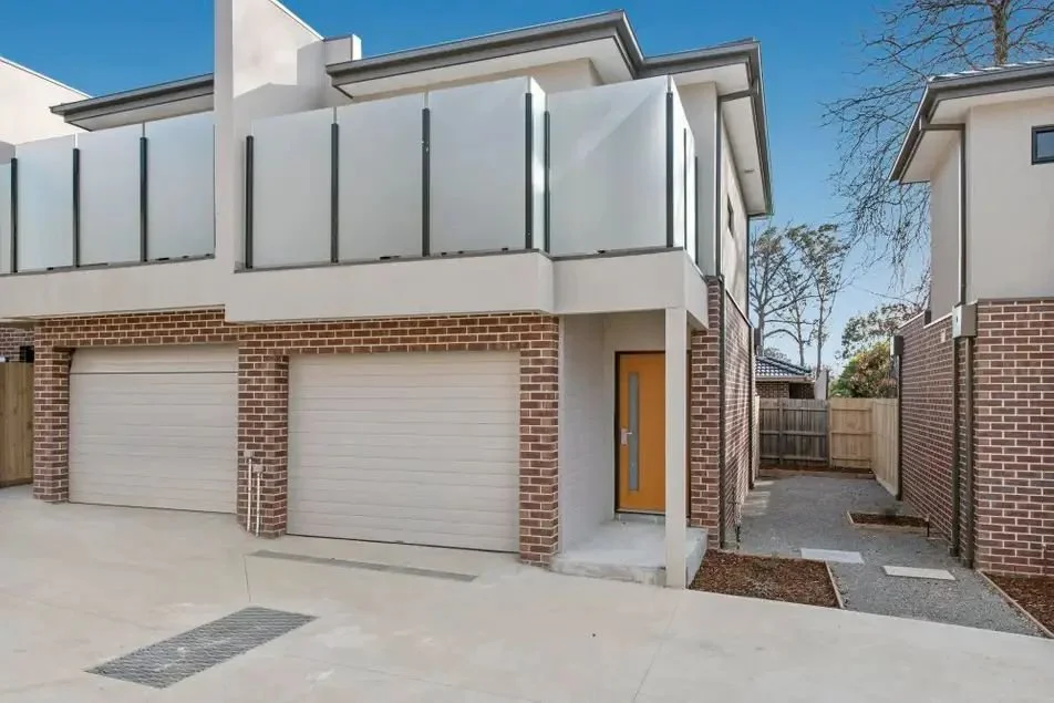 Bayswater - 3-5 Alwyn Street, Bayswater VIC 3153 - Townly - 3.jpg