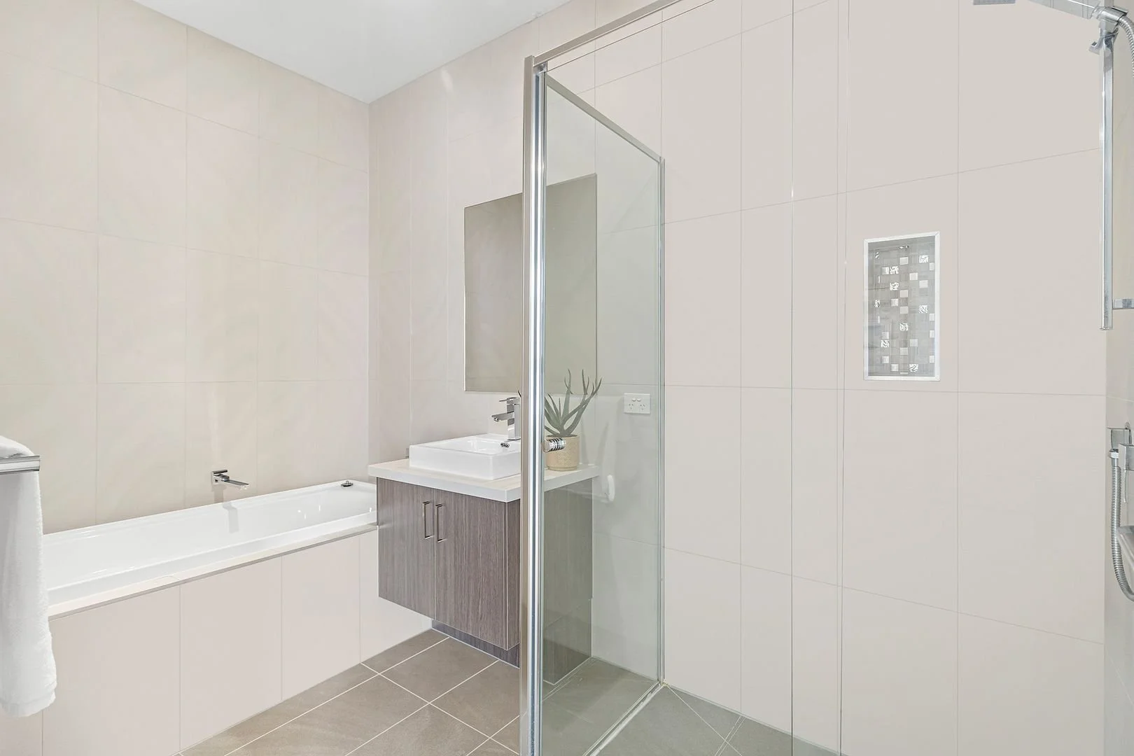 Balwyn North - 6 Heather Street, Balwyn North, VIC 3104 - Townly - 2.jpg