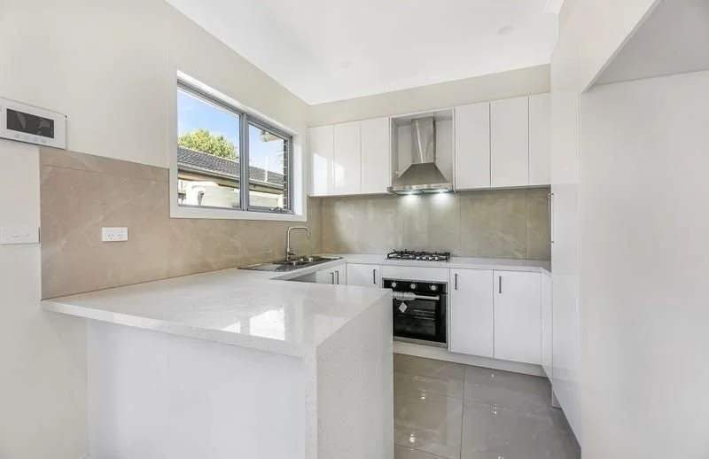 Narre Warren - 11 Sweeney Drive, Narre Warren, VIC 3805 - Townly - 6.jpg