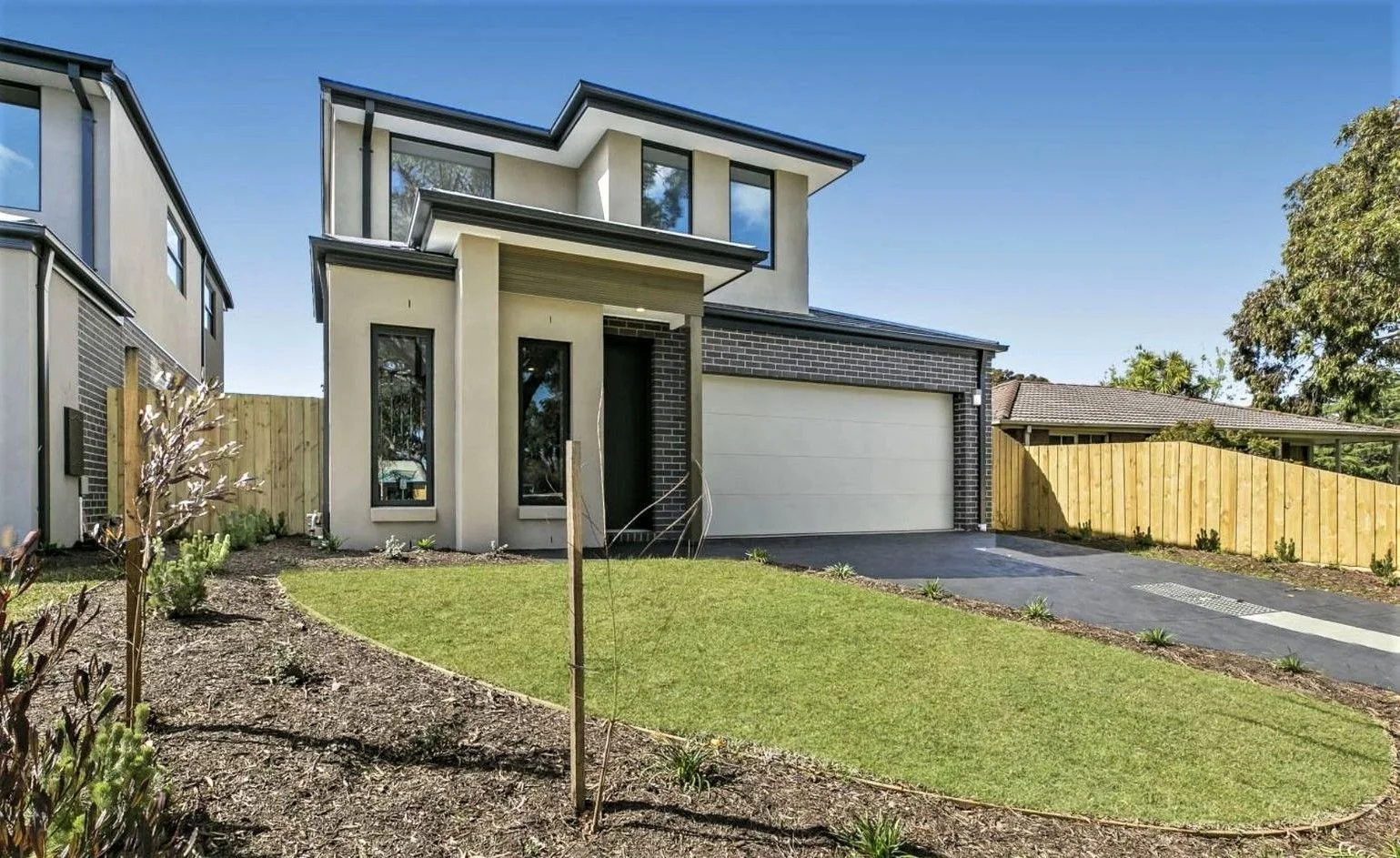 Berwick - 4 Cheviot Avenue, Berwick, VIC 3806 - Townly - 11.jpg