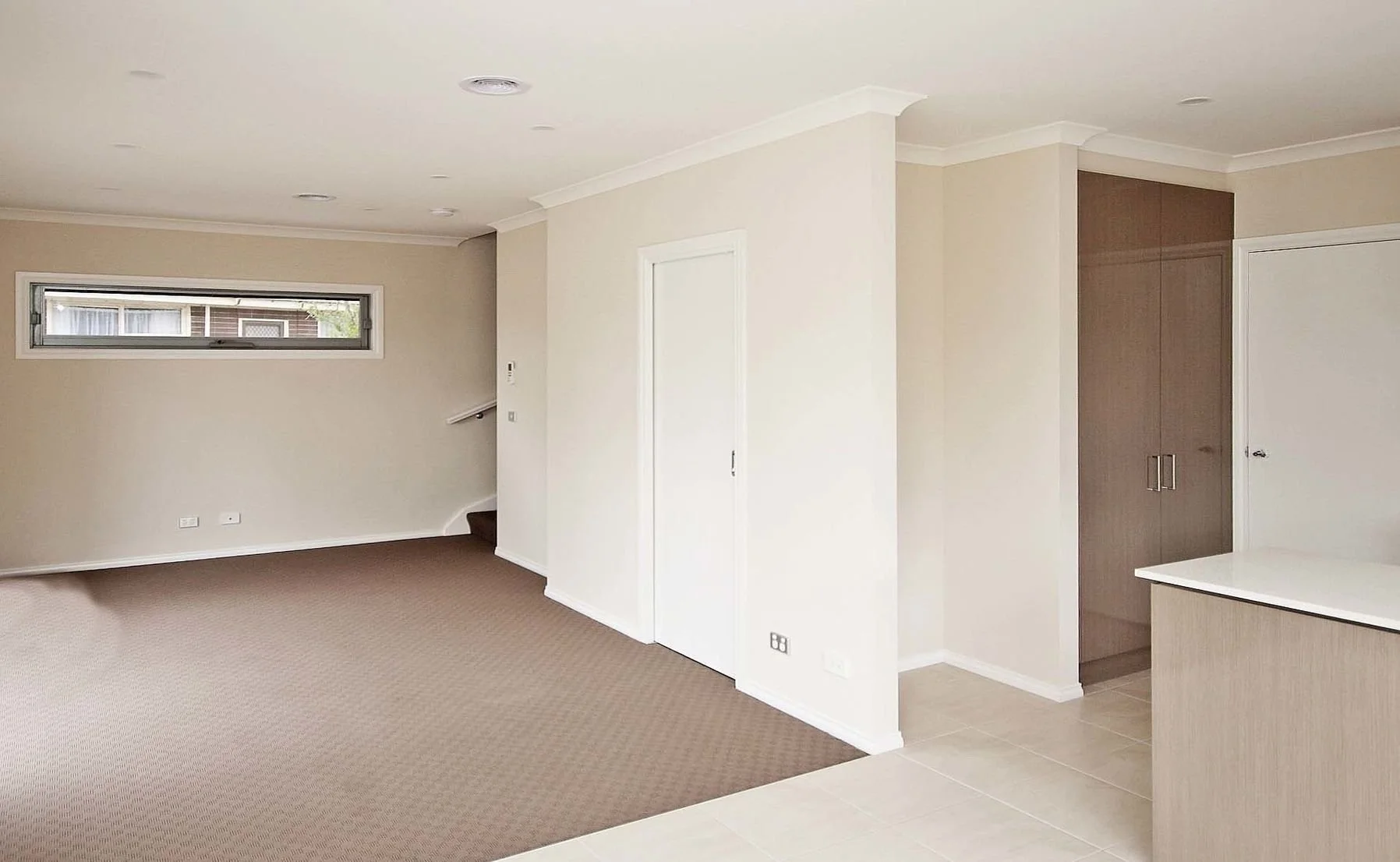 Cranbourne - 17 Valepark Crescent, Cranbourne, VIC 3977 - Townly - 5.jpg