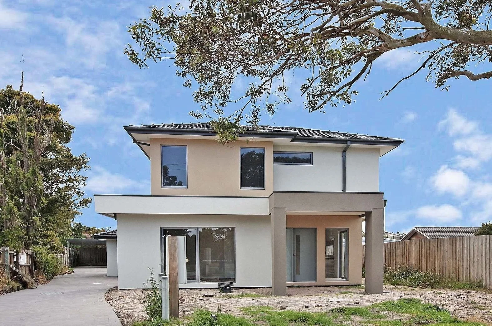 Cranbourne - 17 Valepark Crescent, Cranbourne, VIC 3977 - Townly - 4.jpg