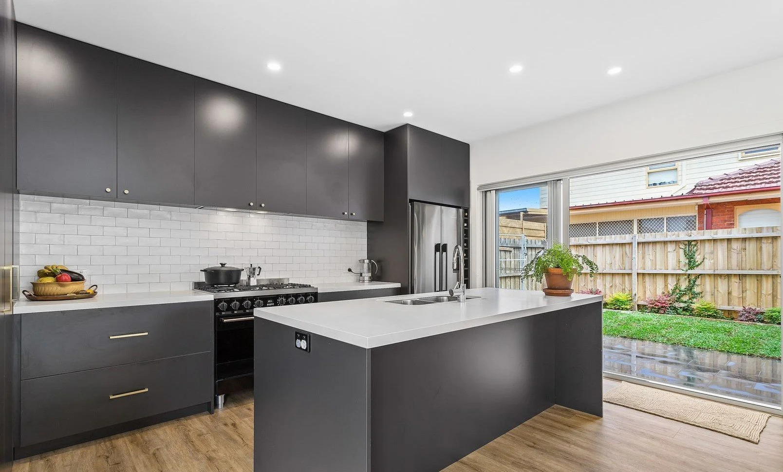 Footscray West - 135 Suffolk Street, Footscray West, VIC 3011 - Townly - 5.jpg