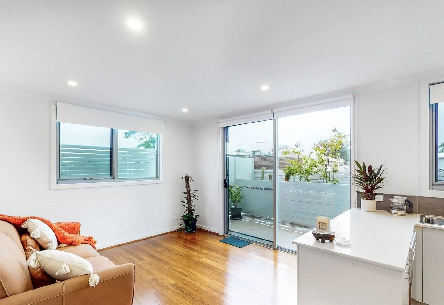 Boronia - 8 Tulip Crescent, Boronia, VIC 3155 - Townly - 4.jpg