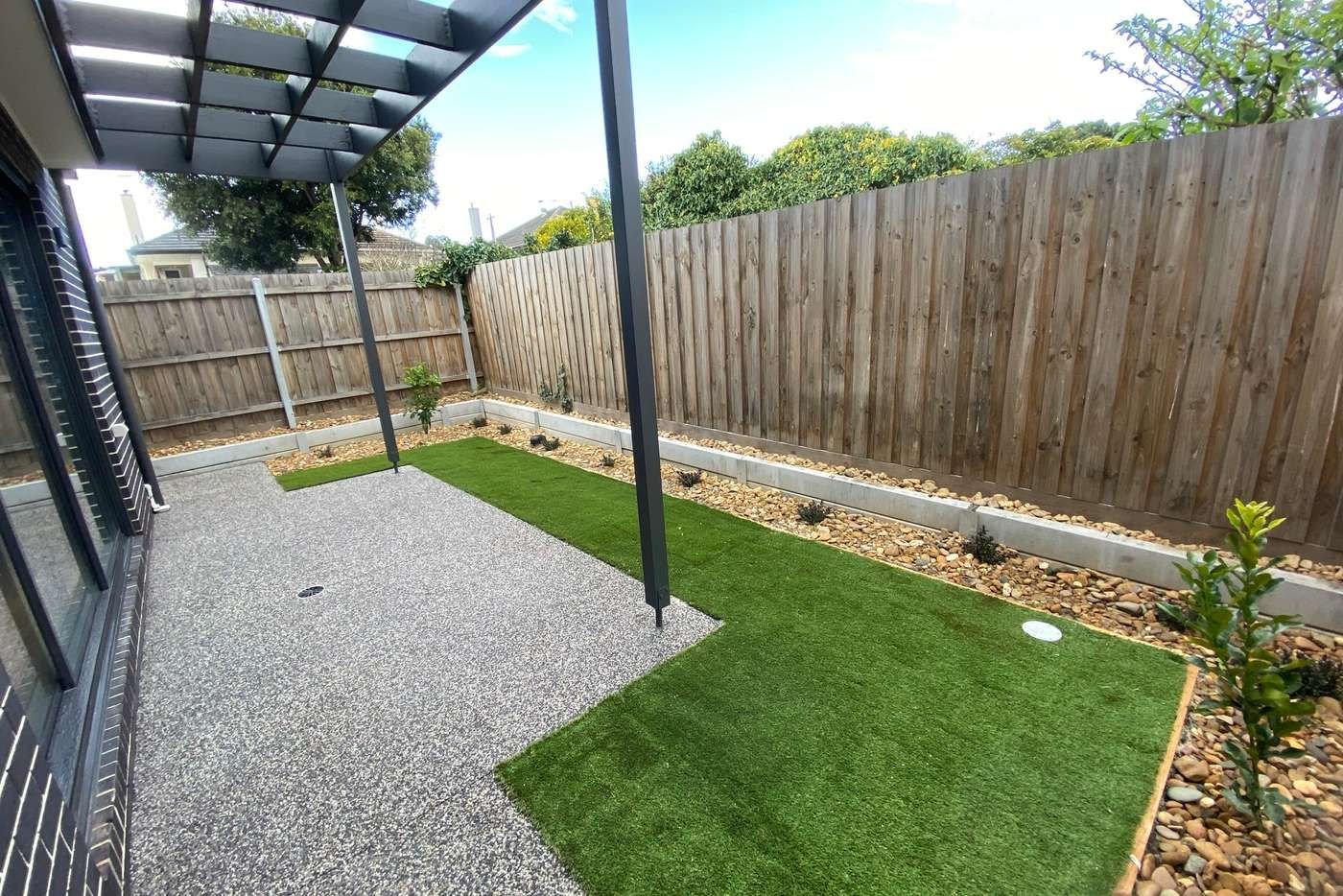 Maribyrnong - 43 Middle Road, Maribyrnong, VIC 3032 - Townly - 1.jpg