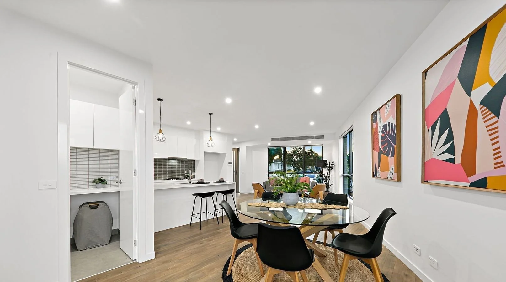 Dandenong North - 8 Reid Court, Dandenong North, VIC 3175 - Townly - 32.jpg