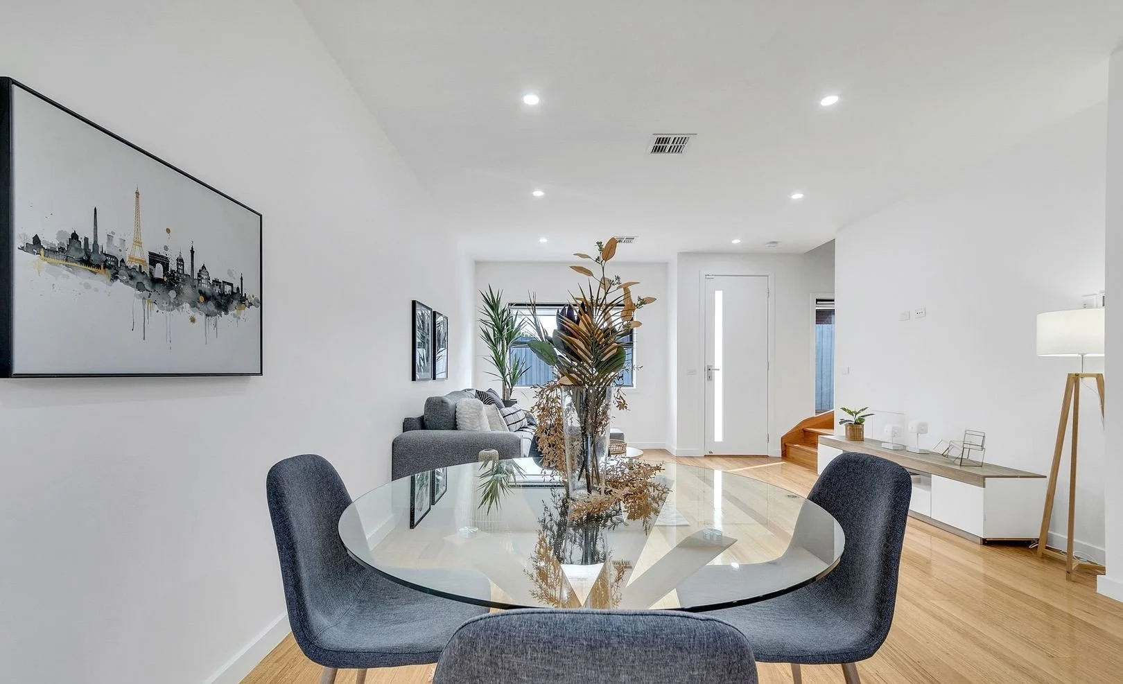 Laverton - 20 Robertson Crescent, Laverton, VIC 3028 - Townly - 11.jpg