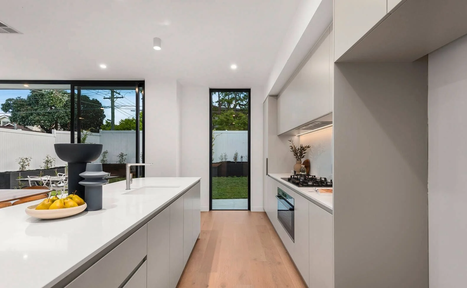 Hampton - 29 Highett Road, Hampton, VIC 3188 - Townly - 5.jpg