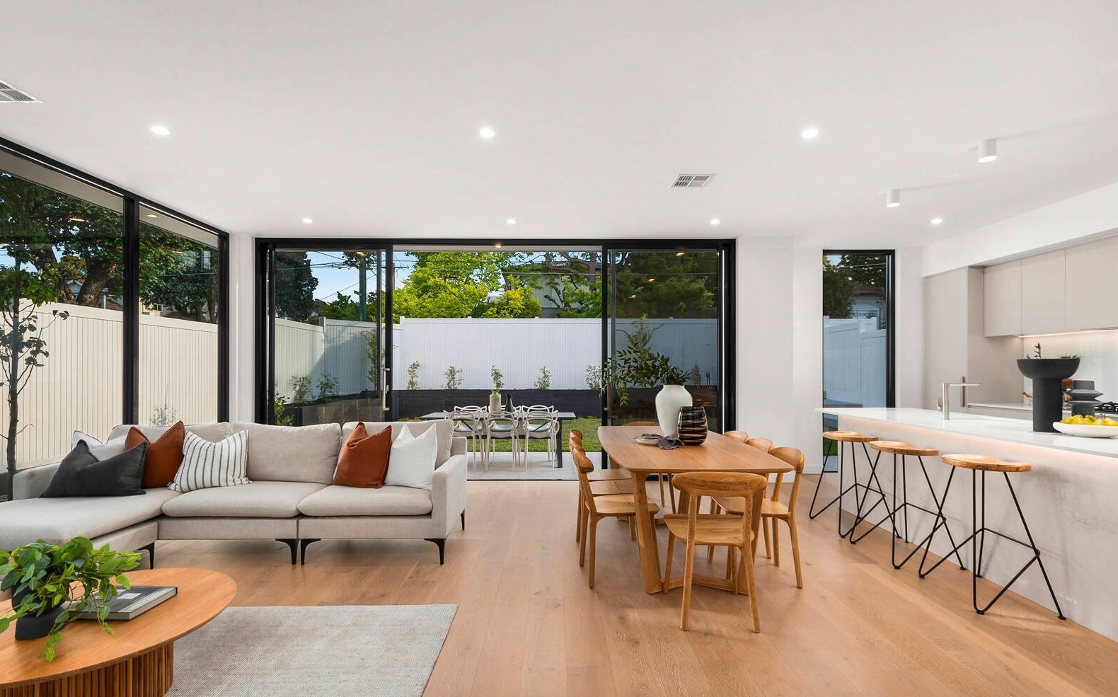 Hampton - 29 Highett Road, Hampton, VIC 3188 - Townly - 3.jpg