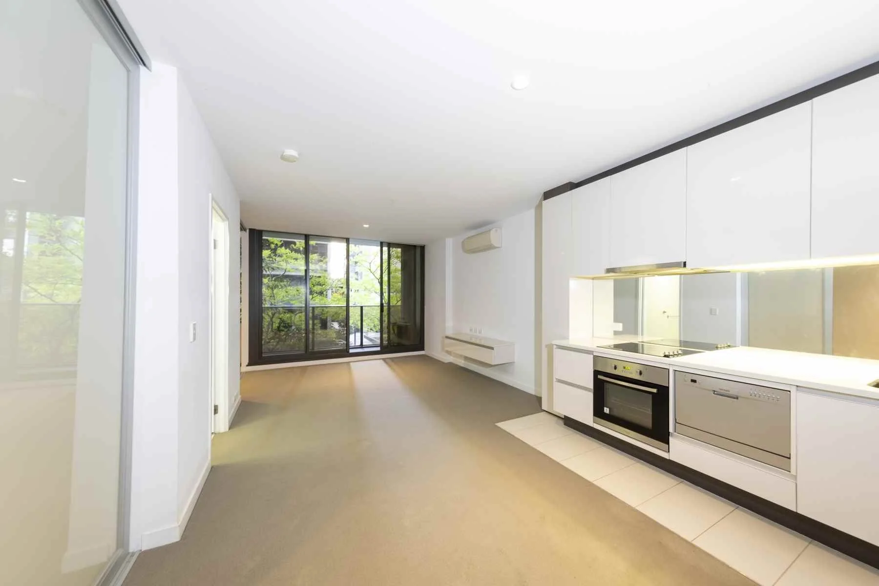 Melbourne - Madison At Upper West Side - 639 Lonsdale Street, Melbourne, VIC 3004 - Townly - 16.jpg