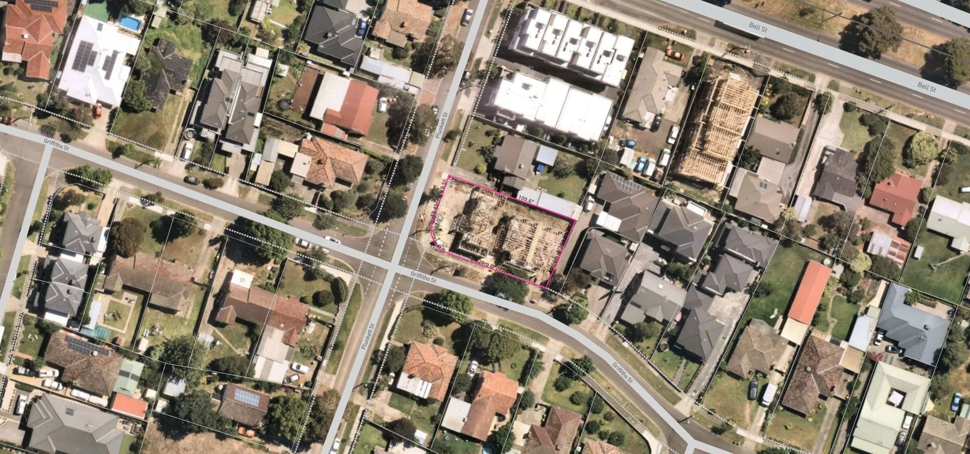 Bellfield - 40 Plunkett Street, Bellfield, VIC 3081 - Townly - 1.jpg