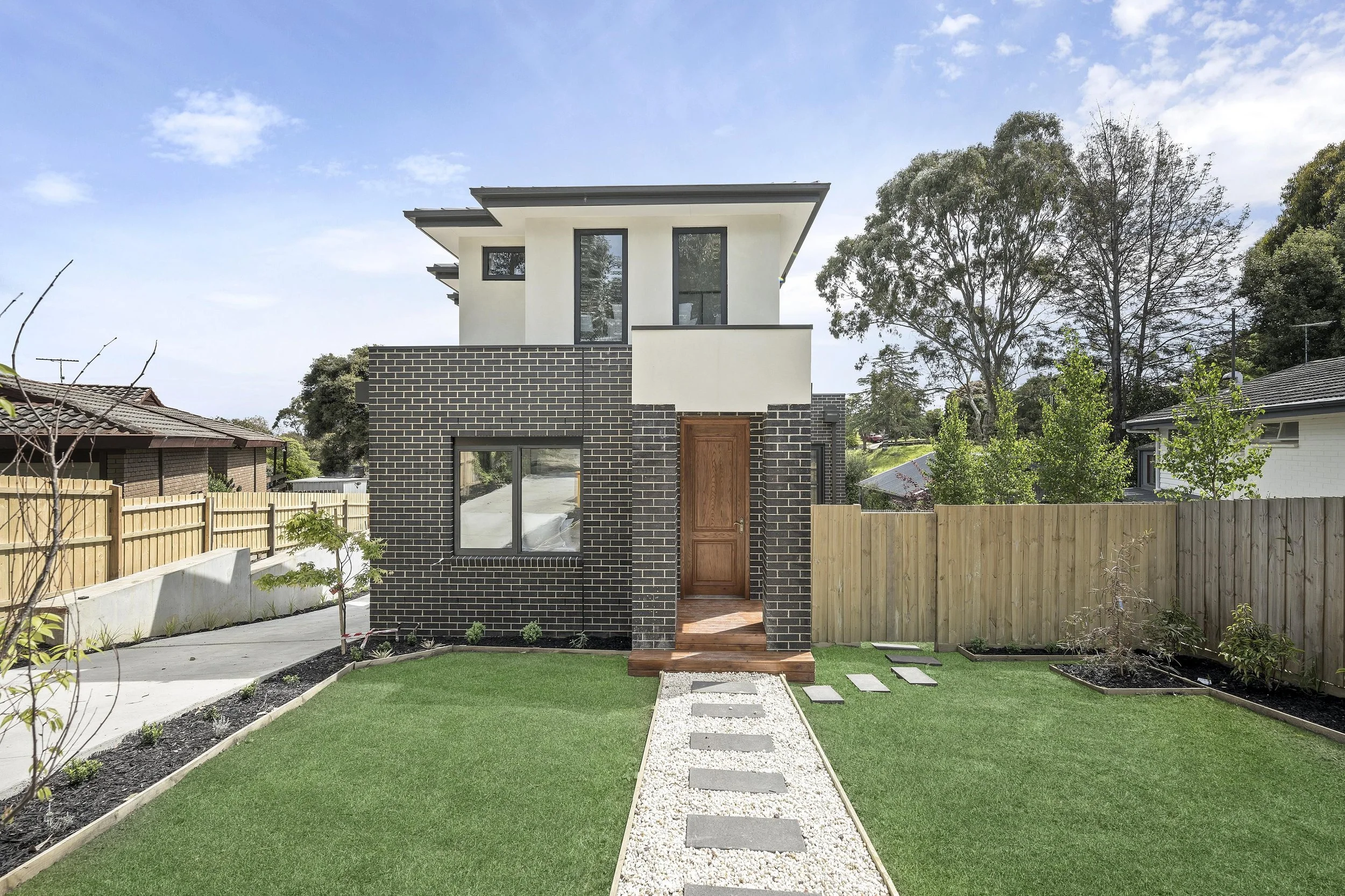Doncaster - 3 Thomas Court, Doncaster, VIC 3108 - Townly - 8.jpg