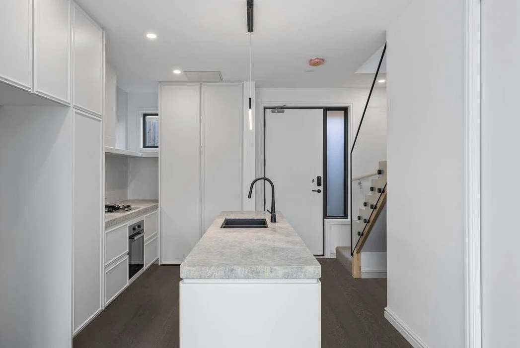 Doncaster - 5 Saxon Street, Doncaster, VIC 3108 - Townly - 7.jpg
