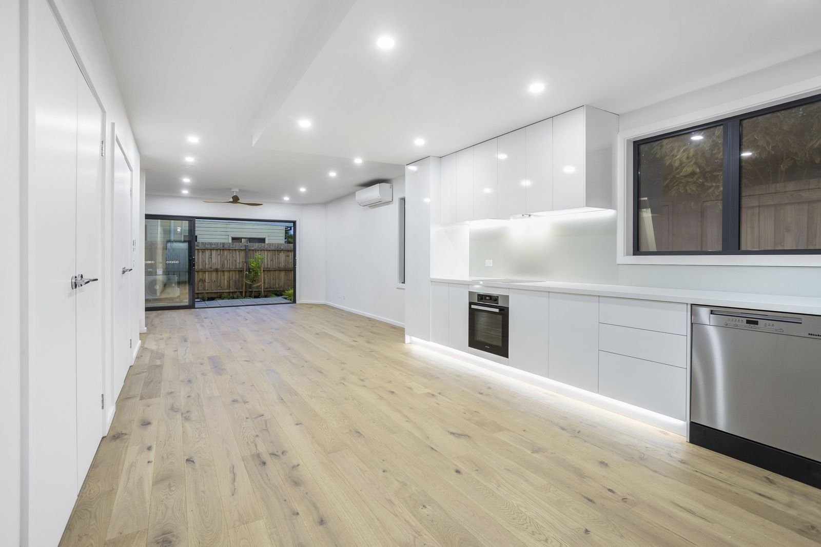 Footscray - 1a Adelaide Street, Footscray, VIC 3011 - Townly - 11.jpg