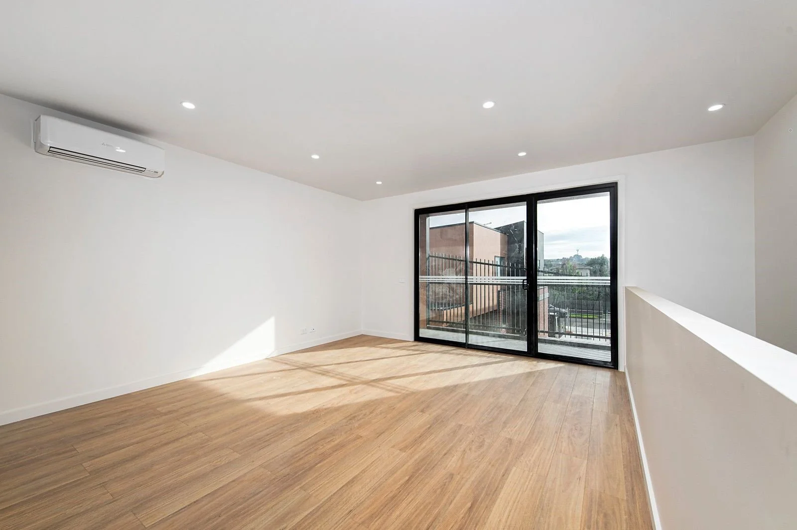 Reservoir - 13 Newton Street, Reservoir, VIC 3073 - Townly - 4.jpg