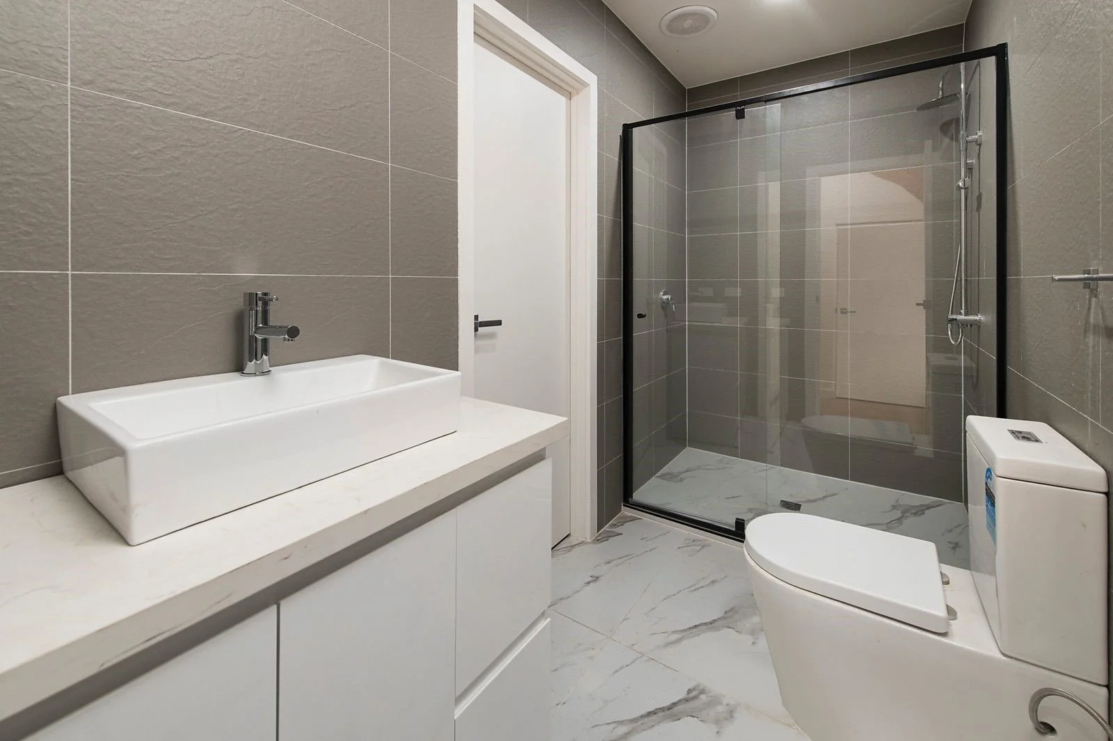 Reservoir - 13 Newton Street, Reservoir, VIC 3073 - Townly - 3.jpg