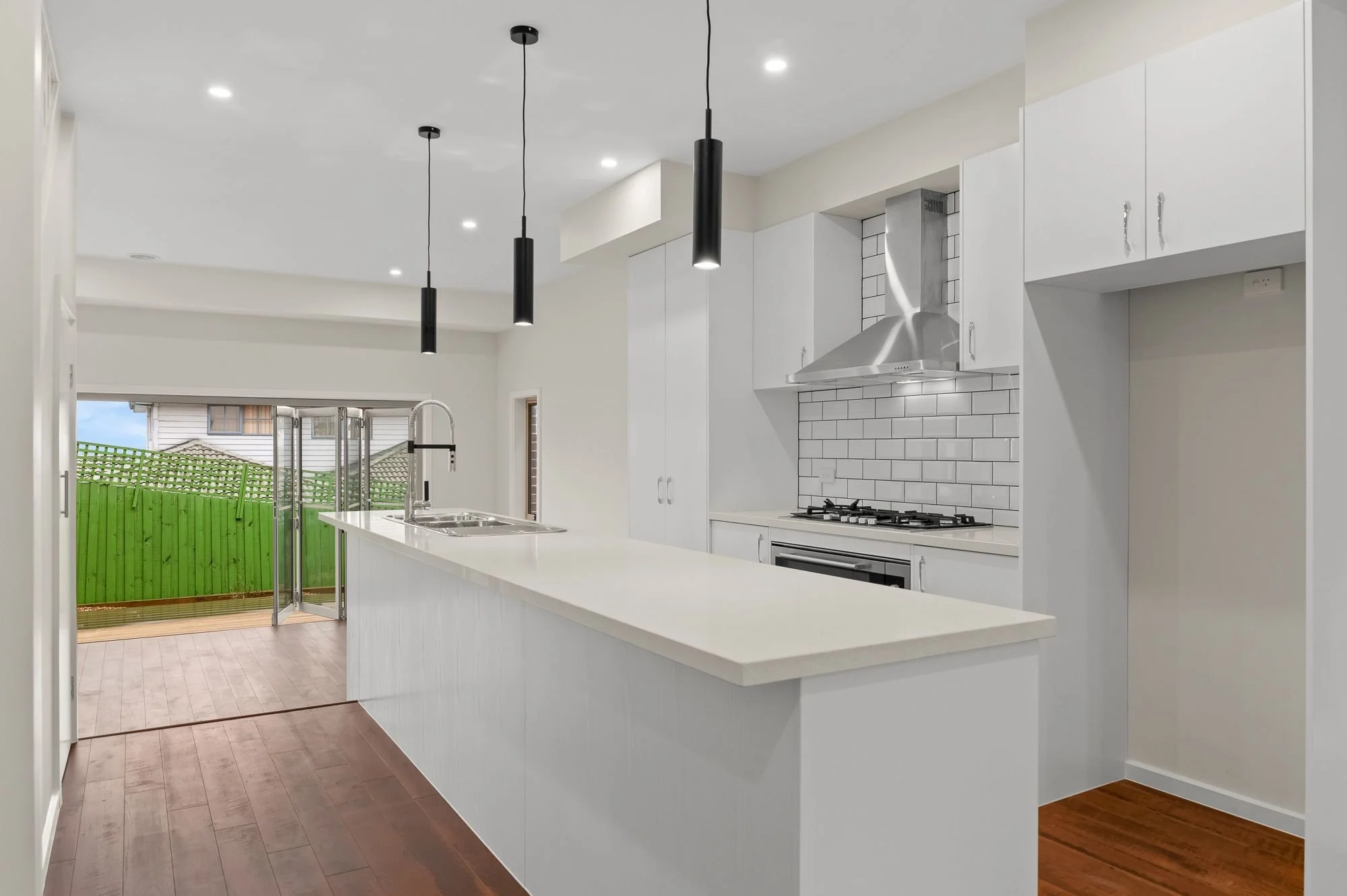 Doncaster East - 61 Morello Circle, Doncaster East, VIC 3109 - Townly - 17.jpg