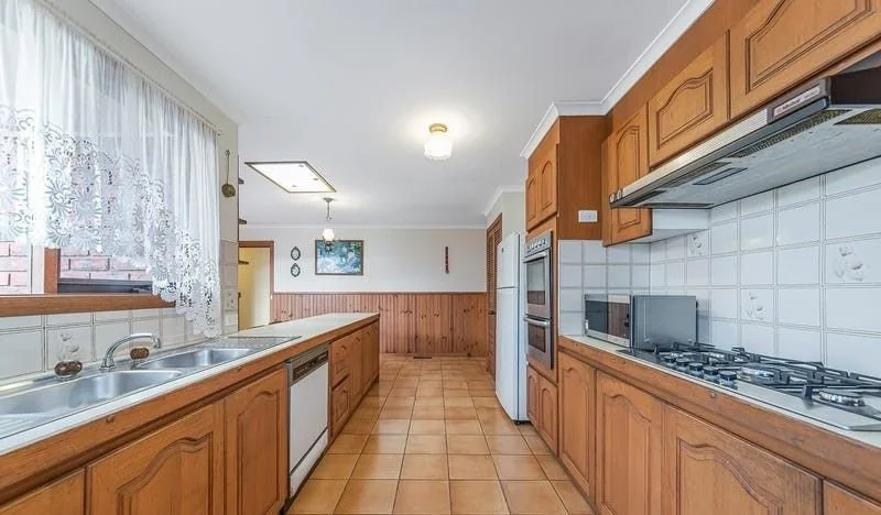 Wantirna South - 10 Tresise Avenue, Wantirna South, VIC 3152 - Townly - 9.jpg