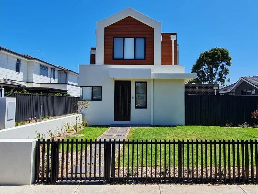 Altona - 33 Dove Avenue, Altona, VIC 3018 - Townly - 1.jpg