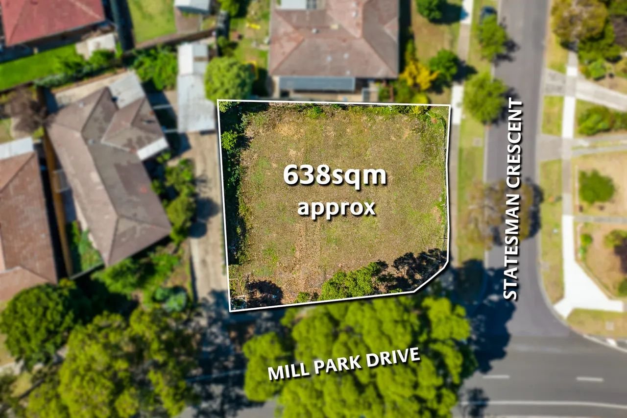 Mill Park - 1 Statesman Crescent, Mill Park, VIC 3082 - Townly - 1.jpg