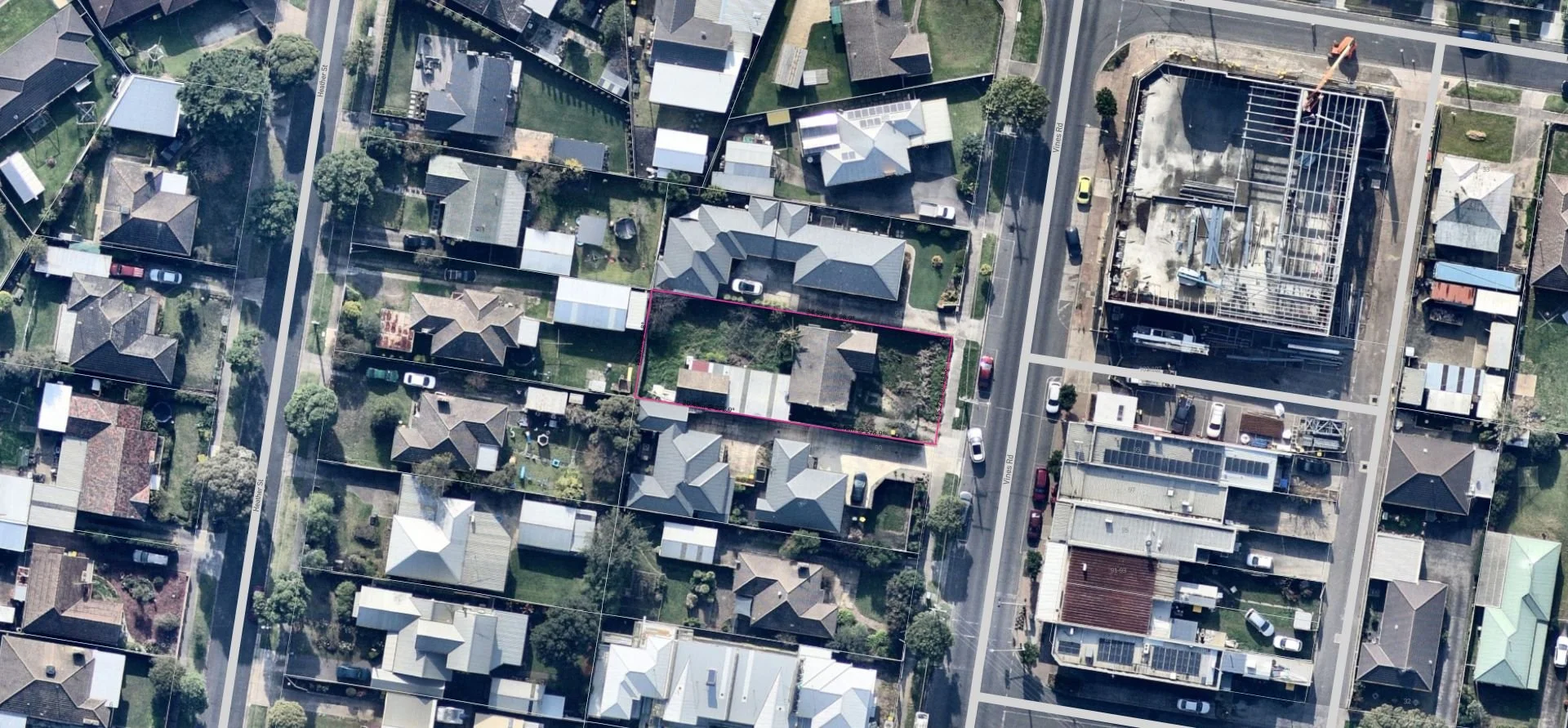 Hamlyn Heights - 92 Vines Road, Hamlyn Heights, VIC 3215 - Townly - 2.jpg