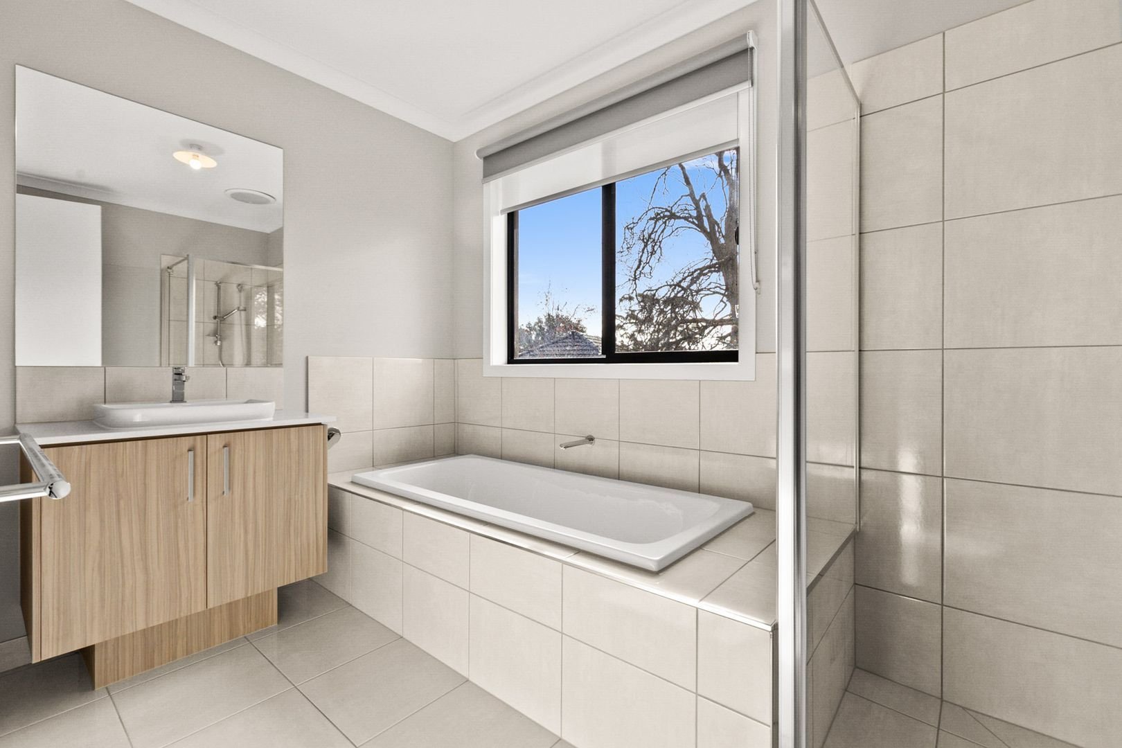 Frankston - 42 Hillcrest Road, Frankston, VIC 3199 - Townly - 3.jpg