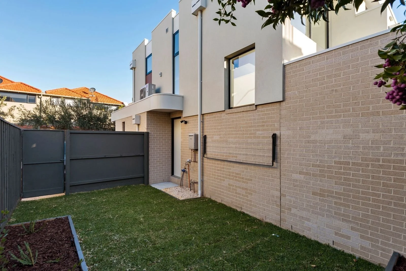 Bonbeach - 590 Nepean Highway, Bonbeach, VIC 3196 - Townly - 1.jpg
