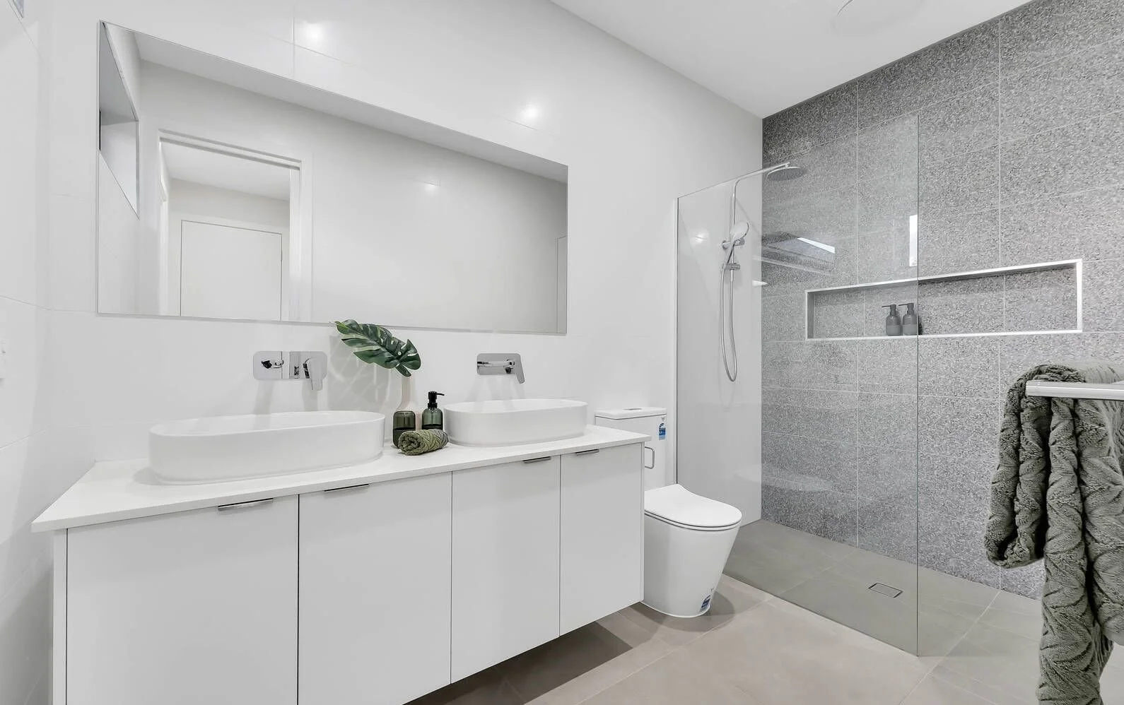 Cheltenham - 61 Follett Road, Cheltenham, VIC 3192 - Townly - 21.jpg