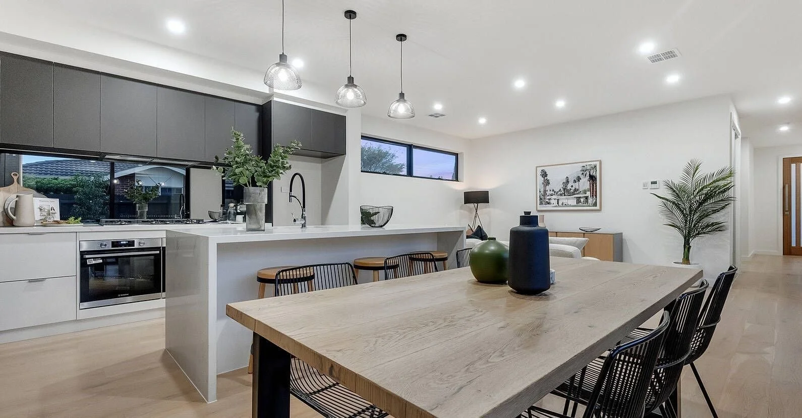 Cheltenham - 61 Follett Road, Cheltenham, VIC 3192 - Townly - 36.jpg