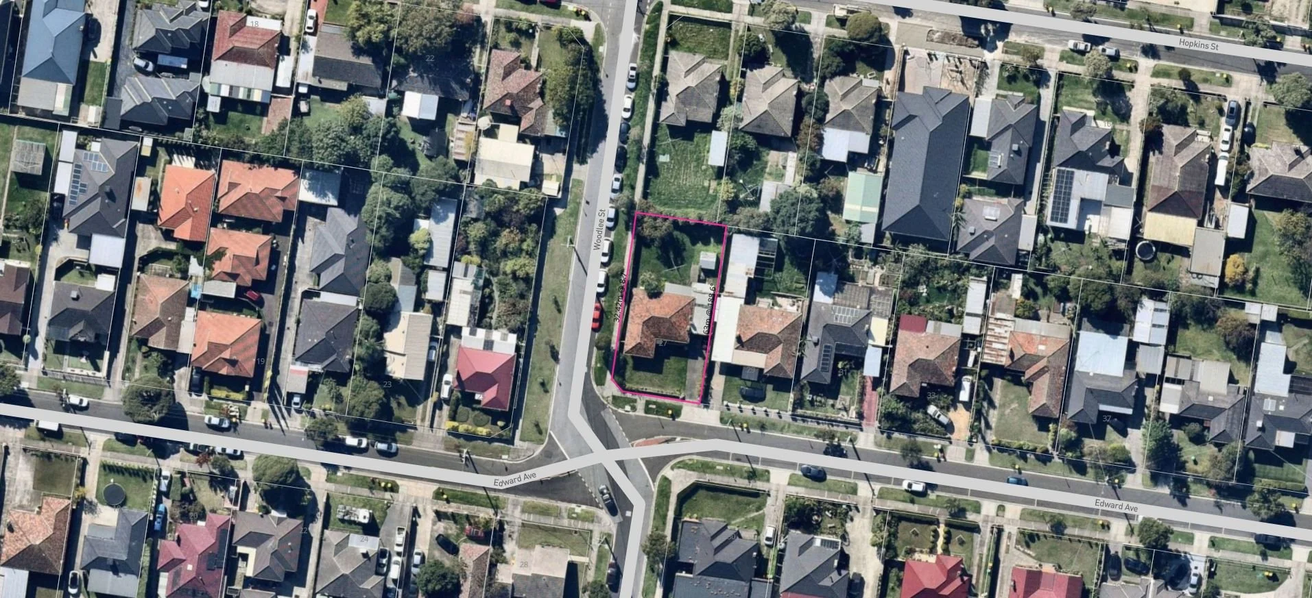 Dandenong - 27 Edward Avenue, Dandenong, VIC 3175 - Townly - 1.jpg