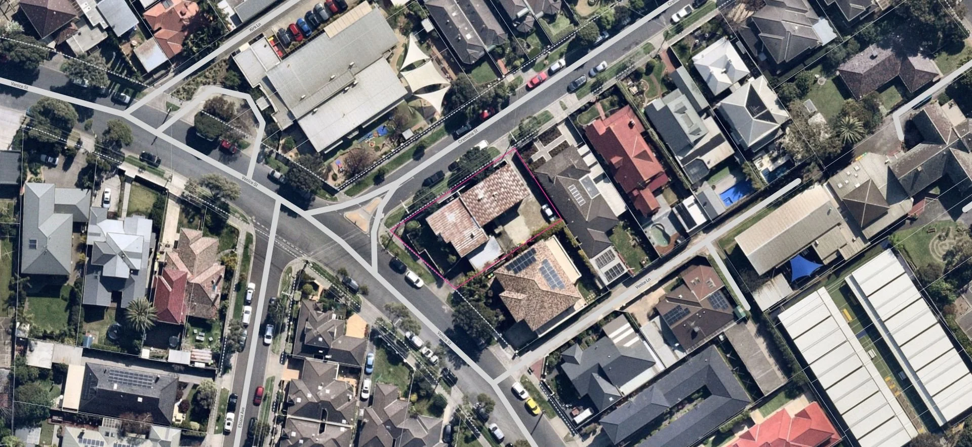 Mentone - 39 Venice Street, Mentone, VIC 3194 - Townly - 2.jpg