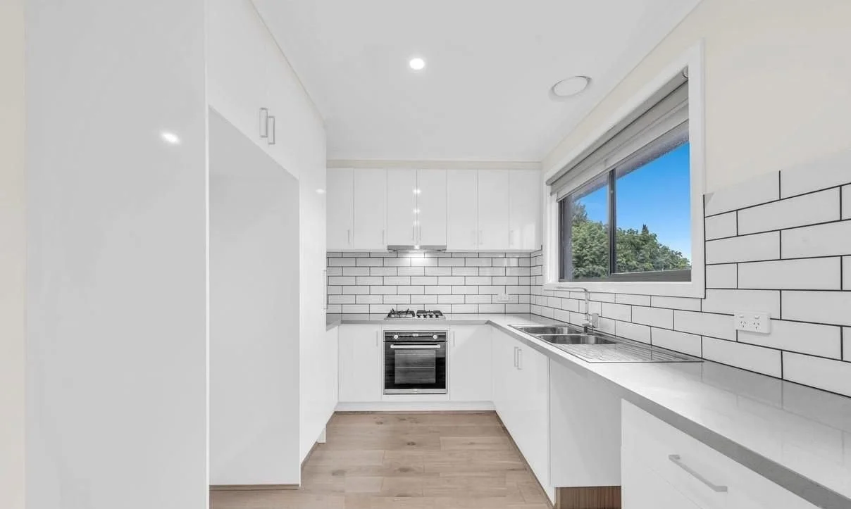 Noble Park - 18 Ellt Crescent, Noble Park, VIC 3174 - Townly - 7.jpg