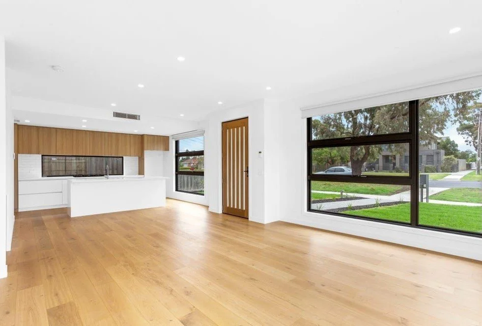 Avondale Heights - 8 Raglan Street, Avondale Heights, VIC 3034 - Townly - 6.jpg