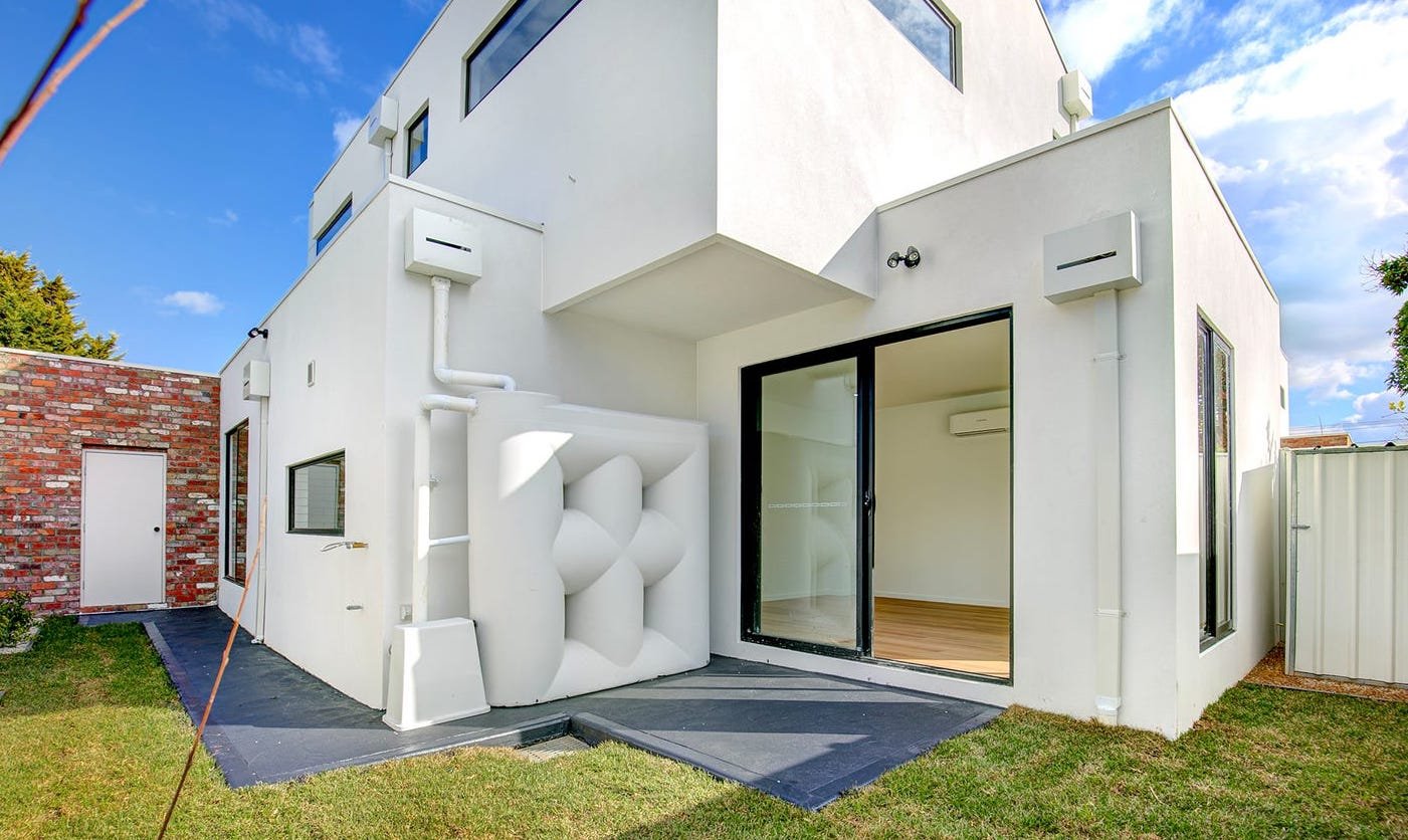 Glenroy - 66 Isla Avenue, Glenroy, VIC 3046 - Townly - 7.jpg